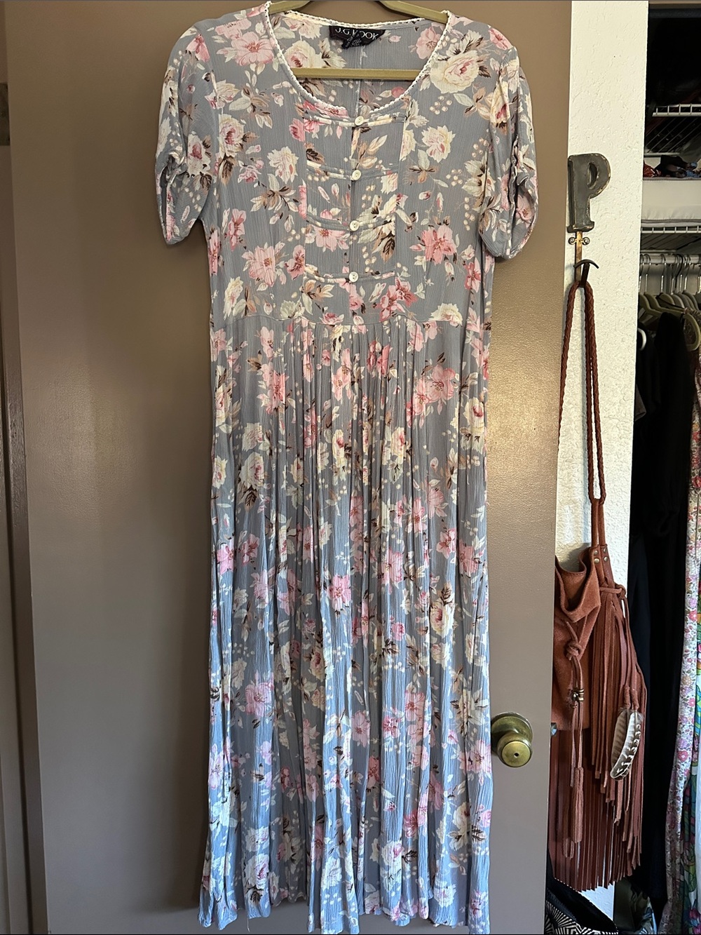 VINTAGE  Floral Maxi Dress in Dusty Blue and Pink